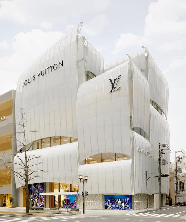 Ciekawe miejsca: kawiarnia Louis Vuitton w japońskiej Osace
