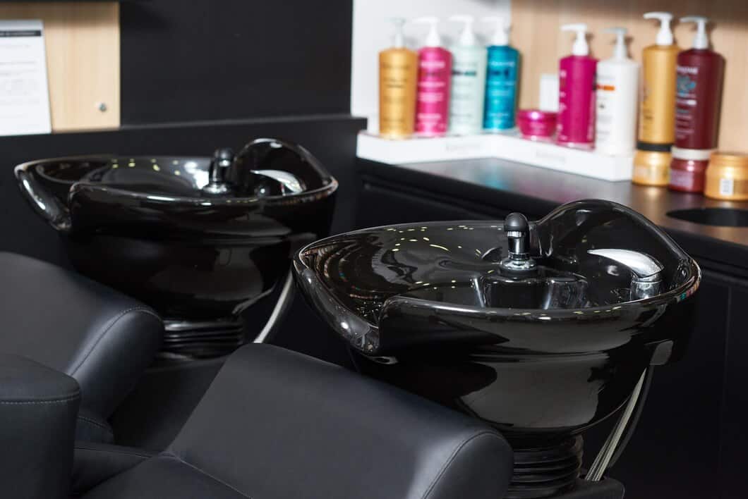 Jak wybrać odpowiednie wyposażenie dla twojego salonu kosmetycznego?